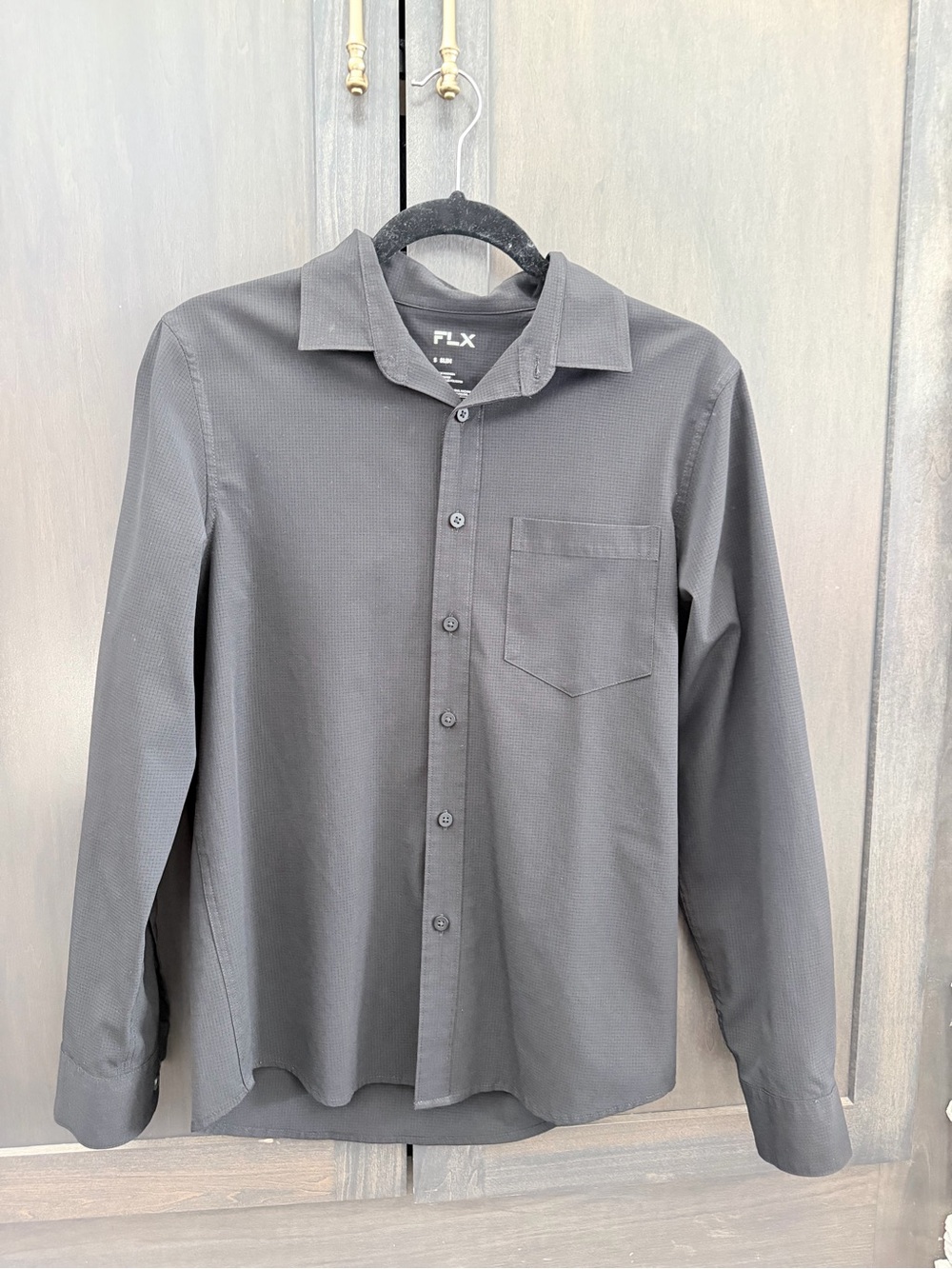 Men's FLX Small Slim Long-Sleeve Button-Up Shirt in Black
